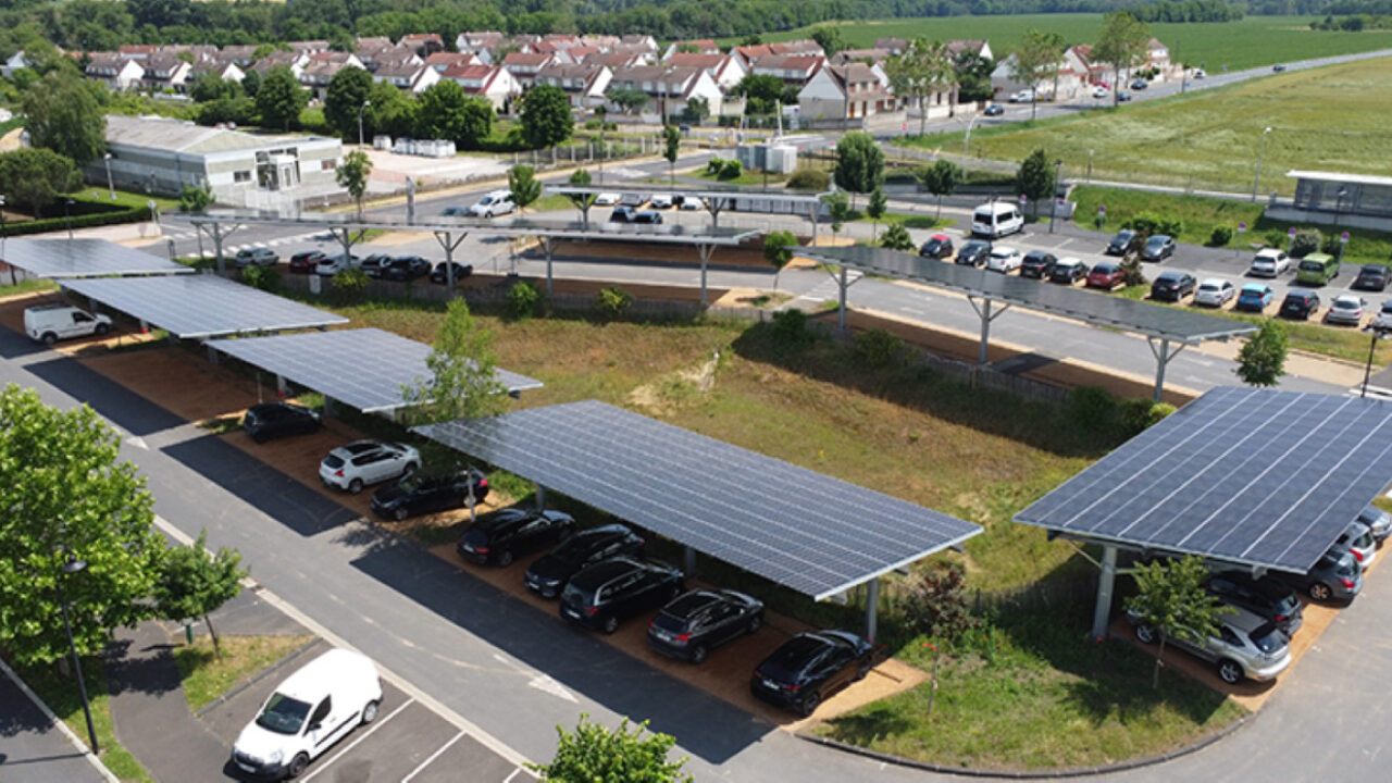 Ombrière photovoltaïque parking